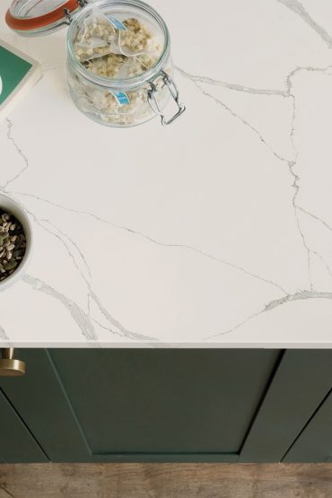 Quartz Calacatta CRL Stone