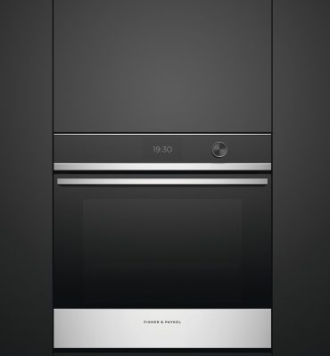 Touch screen oven