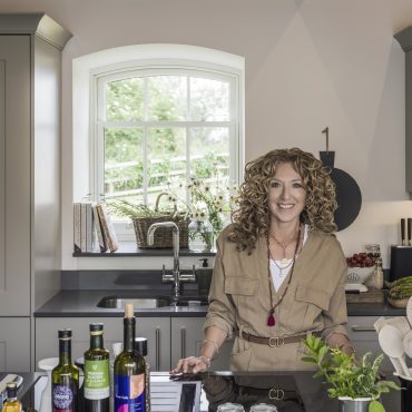 Kelly Hoppen InSinkErator endorsement