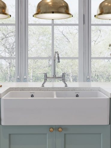 Farmhouse sink collection