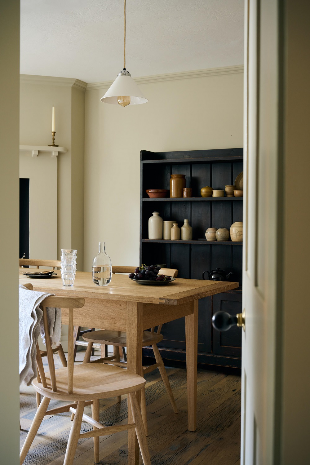 Kitchens_Review_The_Real_Shaker_Kitchen_DeVOL