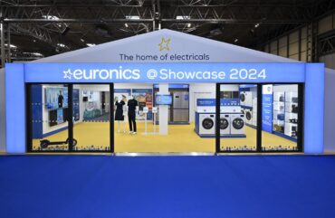 Kitchens-Review-Euronics-Showcase