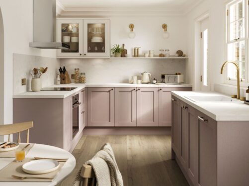 Kitchens-Review-Howdens-Halesworth_AntiqueRose