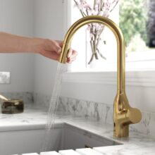 Kitchens-Review-Amelio-sensor-tap-brushed-Brass.