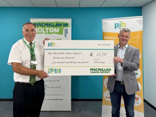 Kitchens Review -PJH-Macmillan-Cheque-Presentation