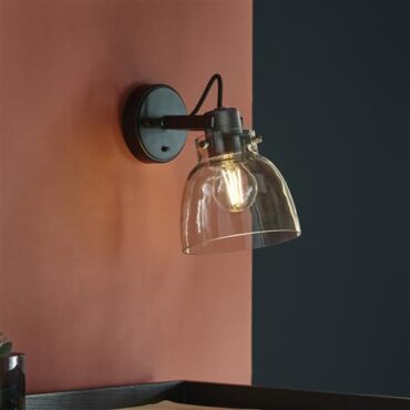 Kitchens-Review-Wall-light