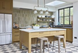 Kitchens-Review-Kitchens-of-Holloways.